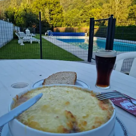 Le Vieux Moulin Hotel
