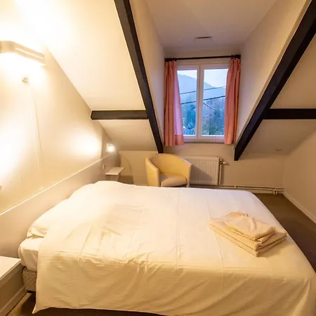 Le Vieux Moulin 2*