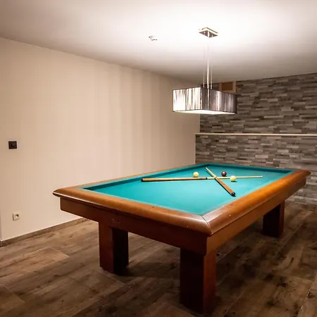 Le Vieux Moulin Hotel