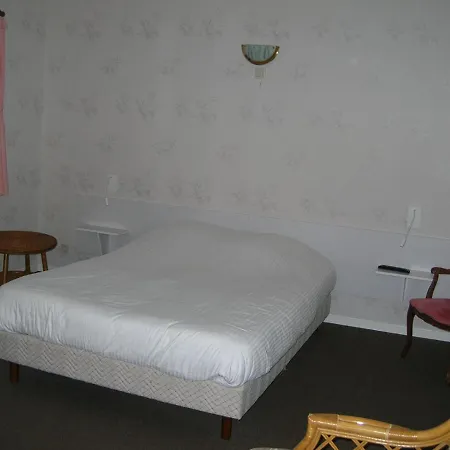 Le Vieux Moulin 2*