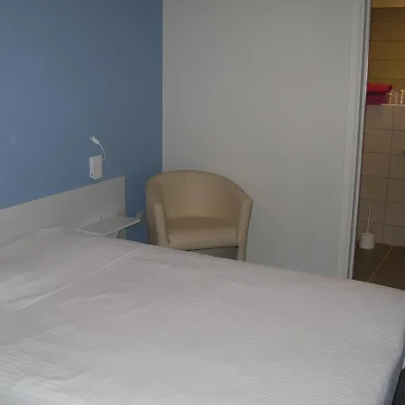 Le Vieux Moulin Hotel