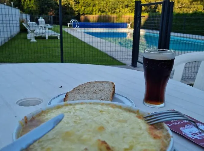 Le Vieux Moulin Hotel